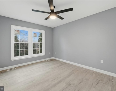 6915 Adel Street - Photo Thumbnail 56