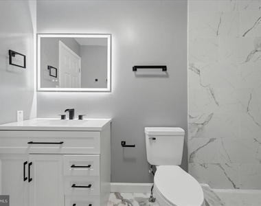 6915 Adel Street - Photo Thumbnail 22