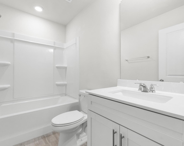 1009 Belloak Way - Photo Thumbnail 6