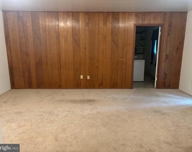 2207 Hyson Place - Photo Thumbnail 6