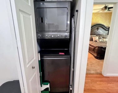15616 Everglade Lane - Photo Thumbnail 16