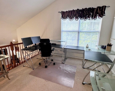 15616 Everglade Lane - Photo Thumbnail 7