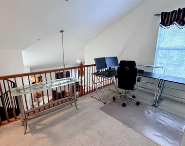 15616 Everglade Lane - Photo Thumbnail 8