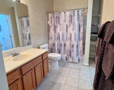 15616 Everglade Lane - Photo Thumbnail 18