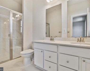 16603 Anegada Drive - Photo Thumbnail 30
