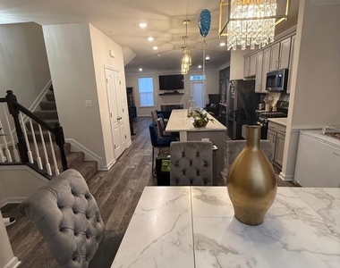 16603 Anegada Drive - Photo Thumbnail 14