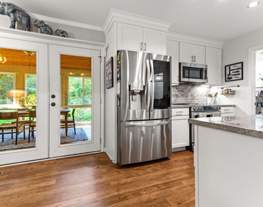 69 Margaret Place - Photo Thumbnail 16