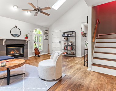 69 Margaret Place - Photo Thumbnail 6