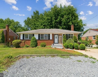 13012 Georgia Avenue - Photo Thumbnail 1
