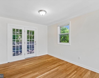 13012 Georgia Avenue - Photo Thumbnail 6