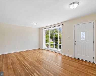 13012 Georgia Avenue - Photo Thumbnail 3