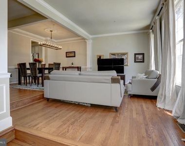 11906 Castlegate Court - Photo Thumbnail 4