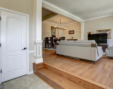 11906 Castlegate Court - Photo Thumbnail 3