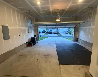 704 Longleaf Grv Lane - Photo Thumbnail 24