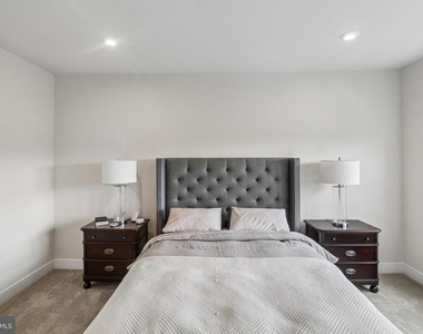 3503 Bellflower Lane - Photo Thumbnail 38