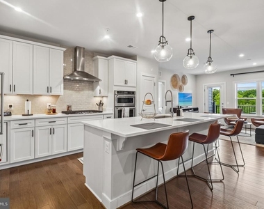 3503 Bellflower Lane - Photo Thumbnail 23