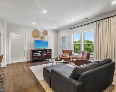 3503 Bellflower Lane - Photo Thumbnail 16
