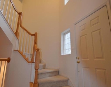 325 Winter Walk Drive - Photo Thumbnail 3