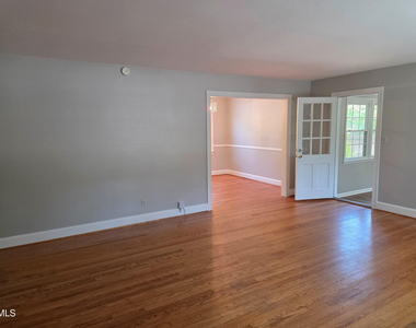 3428 Wade Avenue - Photo Thumbnail 16