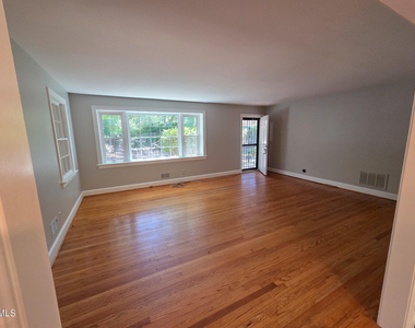 3428 Wade Avenue - Photo Thumbnail 13