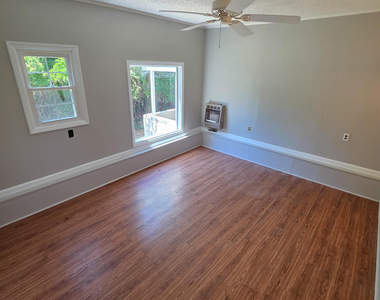 3428 Wade Avenue - Photo Thumbnail 17