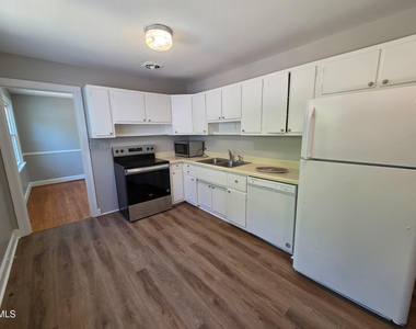 3428 Wade Avenue - Photo Thumbnail 20