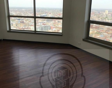 555 W Madison St. - Photo Thumbnail 1