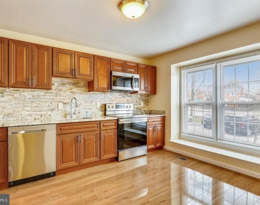 10600 Georgia Avenue - Photo Thumbnail 3