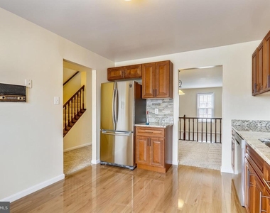10600 Georgia Avenue - Photo Thumbnail 2