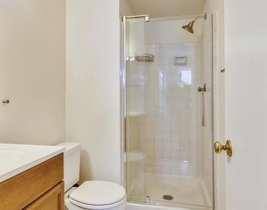 10600 Georgia Avenue - Photo Thumbnail 18