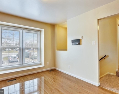 10600 Georgia Avenue - Photo Thumbnail 4