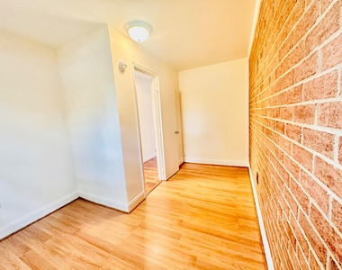 732 Quince Orchard Boulevard - Photo Thumbnail 8