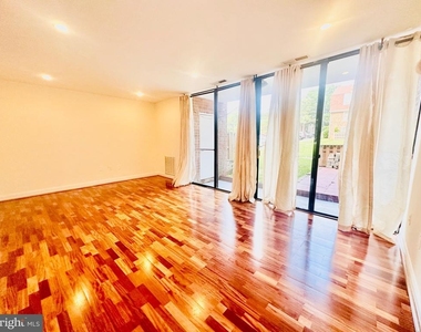 732 Quince Orchard Boulevard - Photo Thumbnail 20