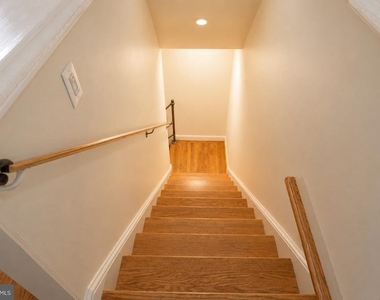 537 E Indian Spring Drive - Photo Thumbnail 13