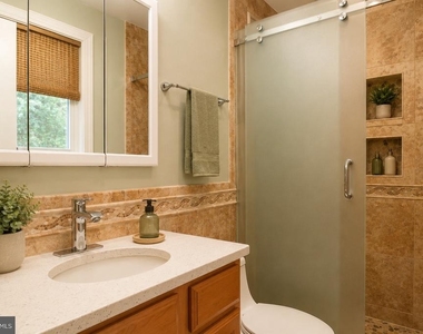 537 E Indian Spring Drive - Photo Thumbnail 14