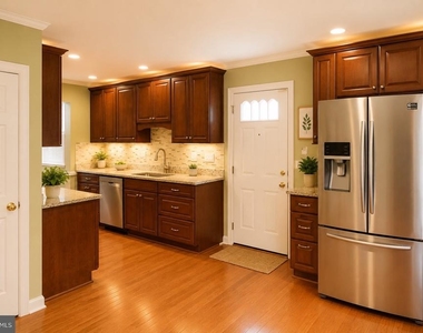 537 E Indian Spring Drive - Photo Thumbnail 11