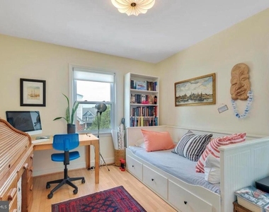 9504 Milstead Drive - Photo Thumbnail 15