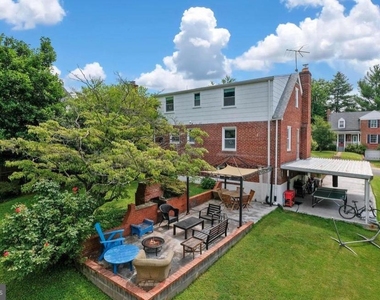 9504 Milstead Drive - Photo Thumbnail 21