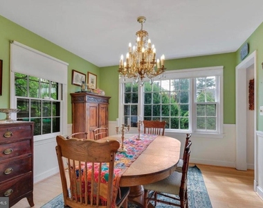 9504 Milstead Drive - Photo Thumbnail 20