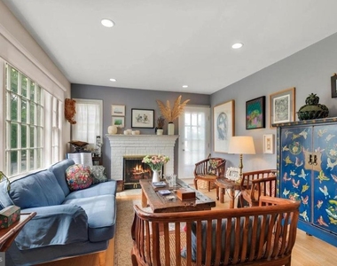 9504 Milstead Drive - Photo Thumbnail 2