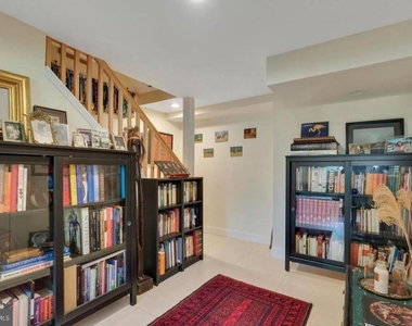 9504 Milstead Drive - Photo Thumbnail 6
