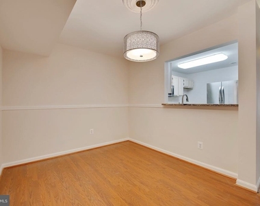 15305 Diamond Cove Terrace - Photo Thumbnail 6