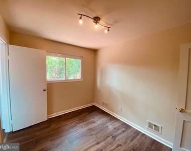 4418 Ives Street - Photo Thumbnail 9