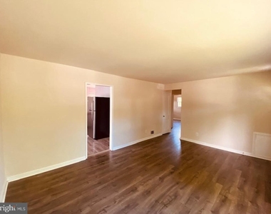 4418 Ives Street - Photo Thumbnail 3