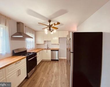 4418 Ives Street - Photo Thumbnail 2