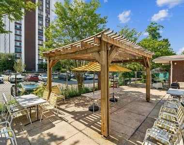 11801 Rockville Pike - Photo Thumbnail 24