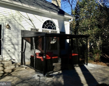 305 Flannery Lane - Photo Thumbnail 18