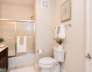 3910 Doc Berlin Drive - Photo Thumbnail 44
