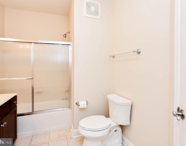 3910 Doc Berlin Drive - Photo Thumbnail 9