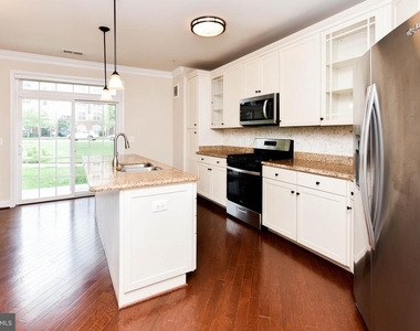 3910 Doc Berlin Drive - Photo Thumbnail 21